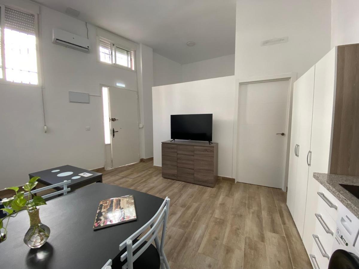 Apartamento Cruz Roja C Севиля Екстериор снимка
