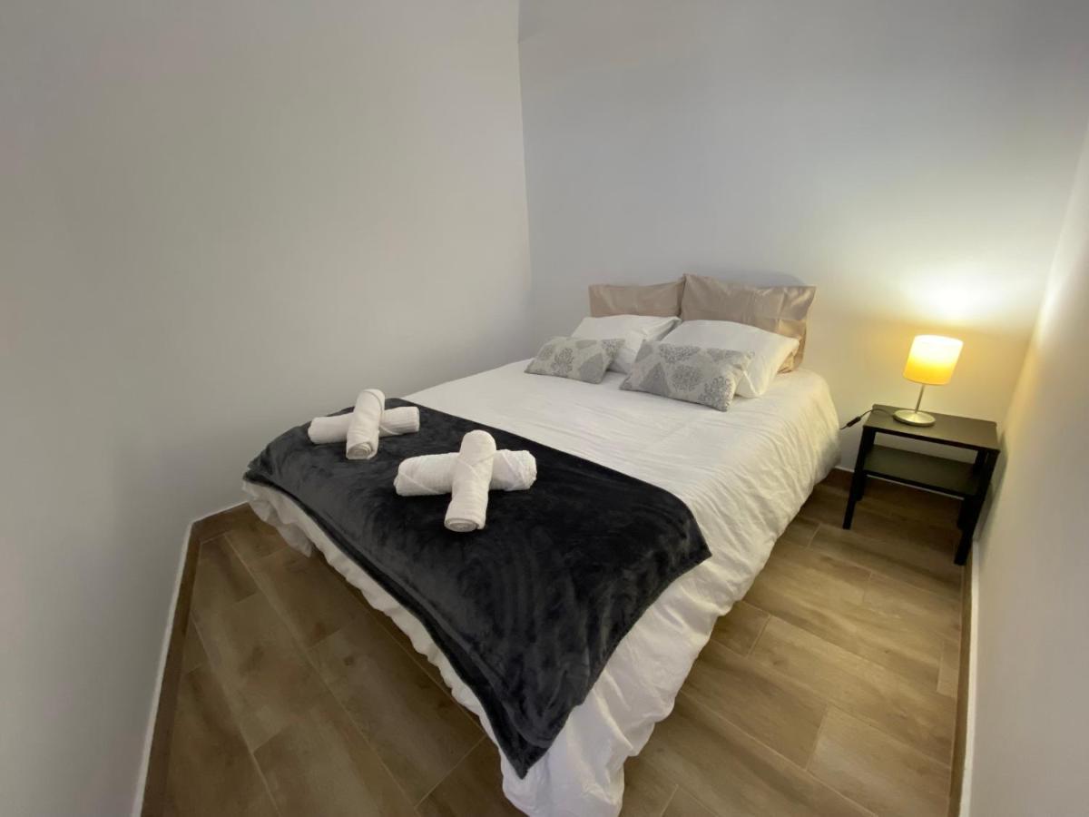 Apartamento Cruz Roja C Севиля Екстериор снимка